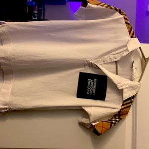 White polo Burberry ahirt